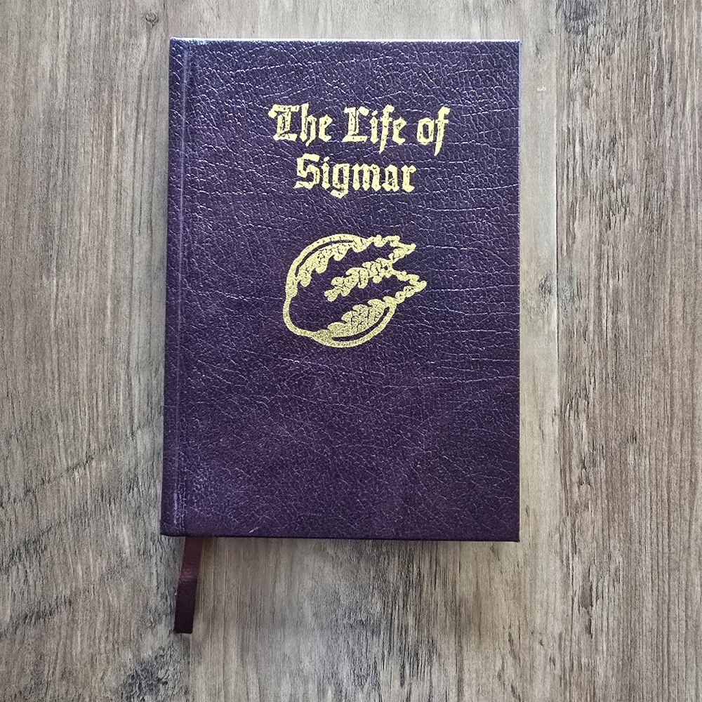 Lot of 2 Warhammer HC Books: The Witch Hunter’s Handbook + The Life of Sigmar - Picture 8 of 13